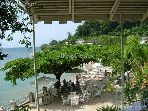 Round Hill Hotel & Villas 79